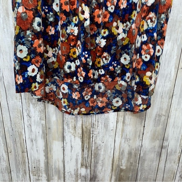 Pants Store Floral Jackie Sleeveless High Low Blouse - Picture 4 of 7